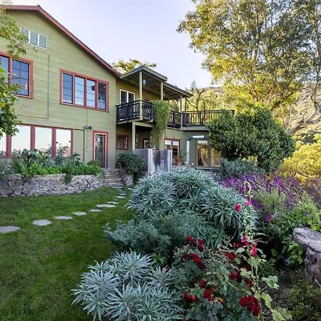 Spacious 3Br 2Ba House In Topanga With Nature Views And Modern Amenities